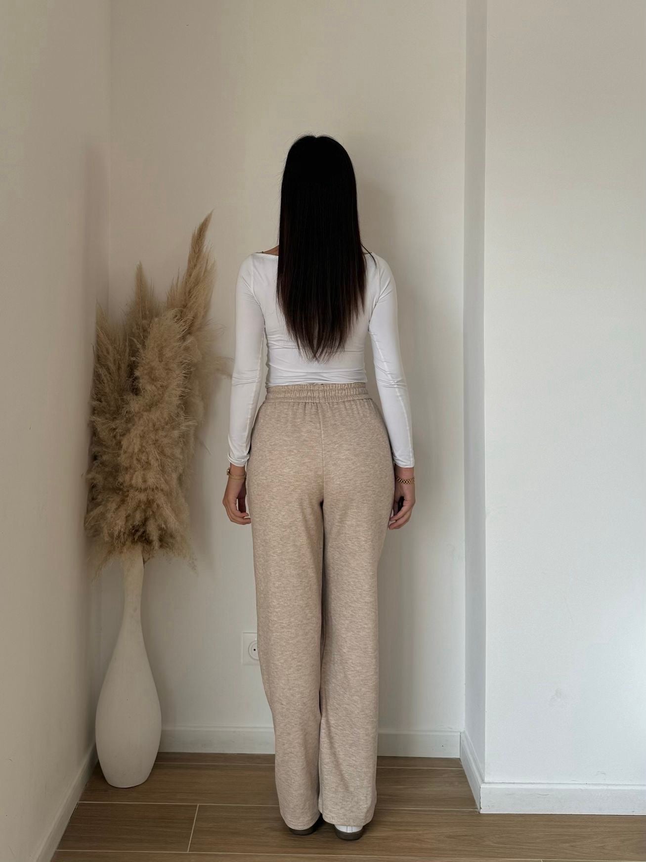 Pantalon large d’hiver beige taupe – confortable & élégant