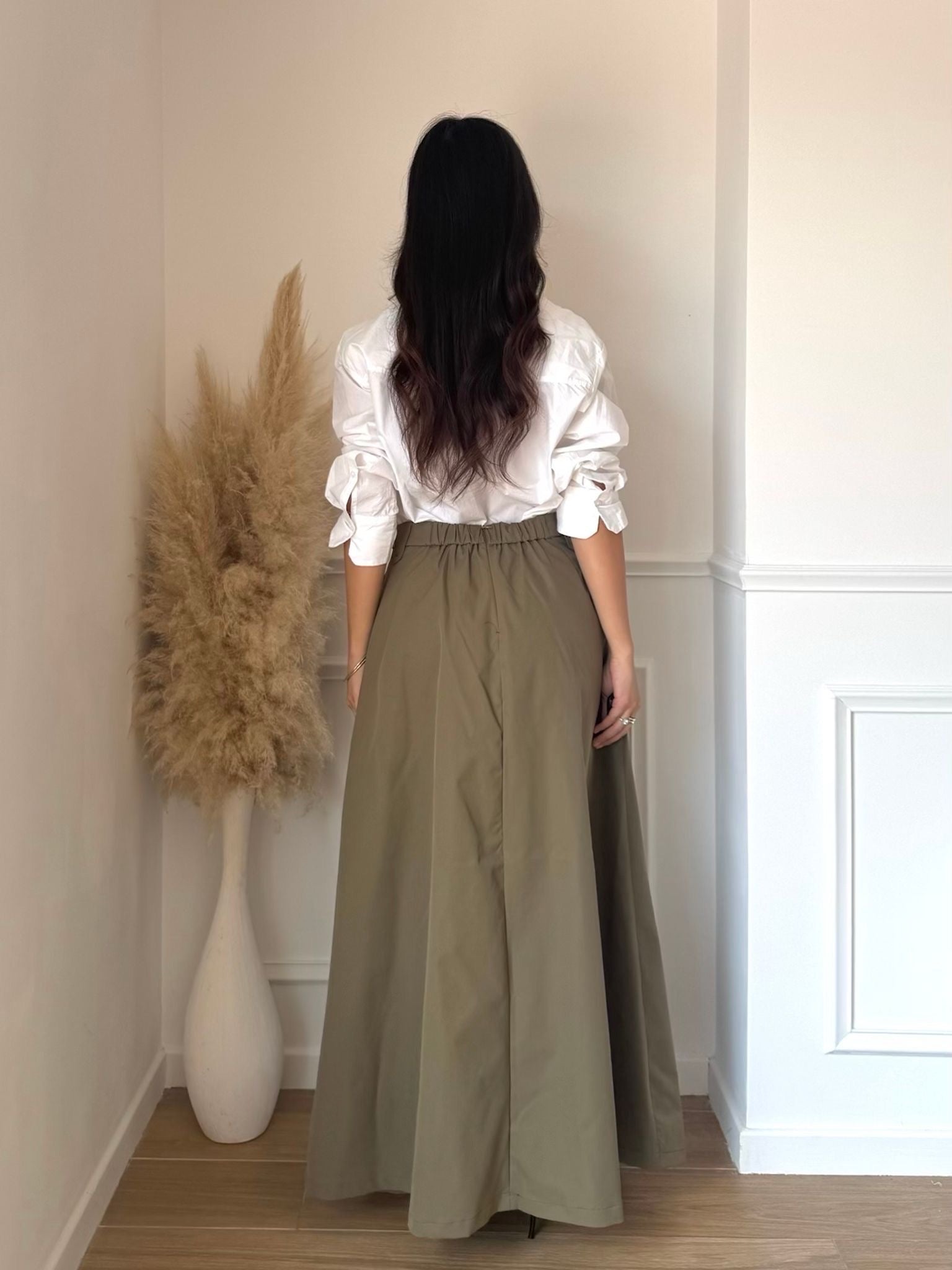 Jupe longue évasée taille élastique tissu stretch chic élégant maxi