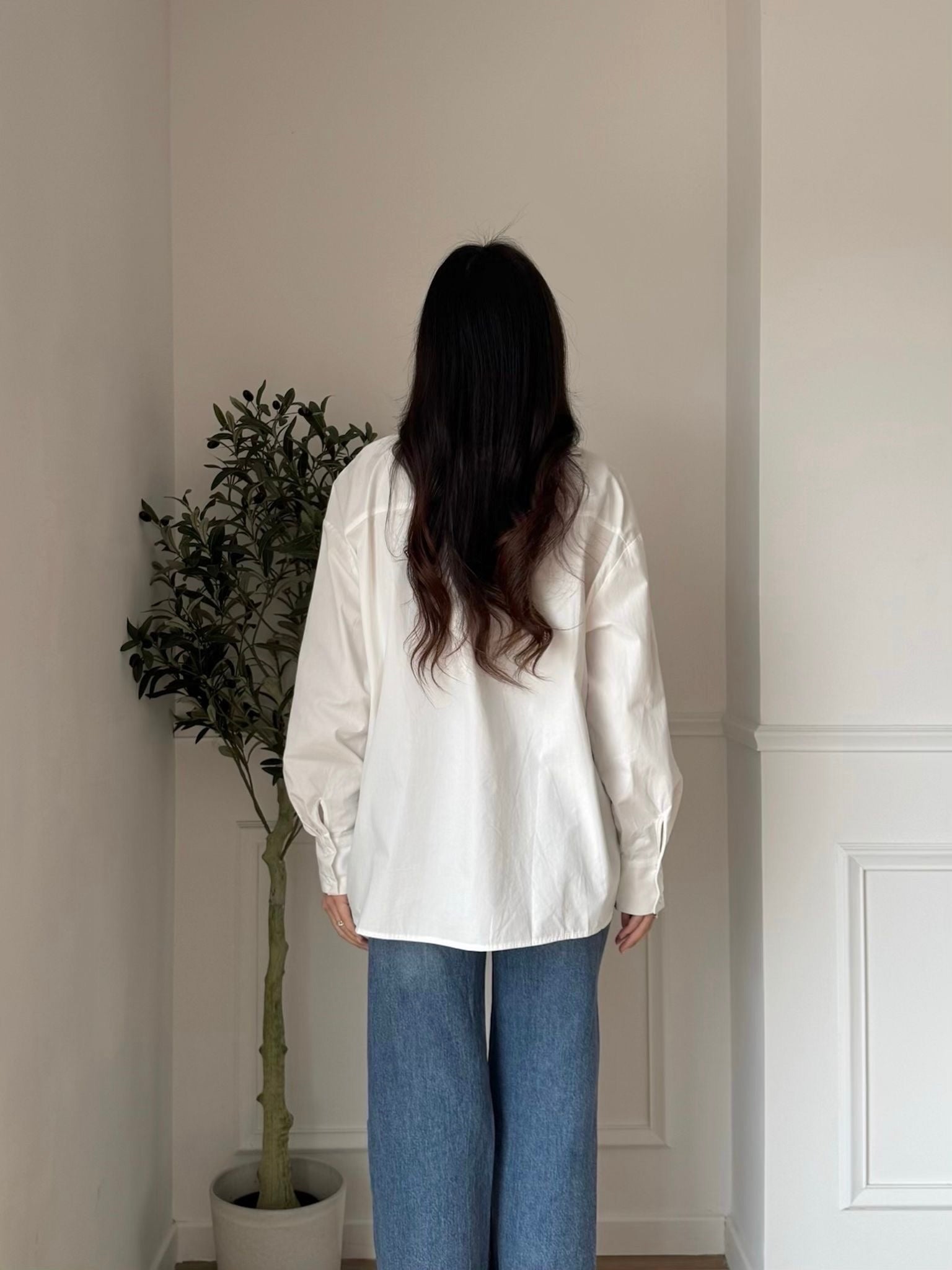 Chemise blanche coton cravate amovible col oversize chic élégant