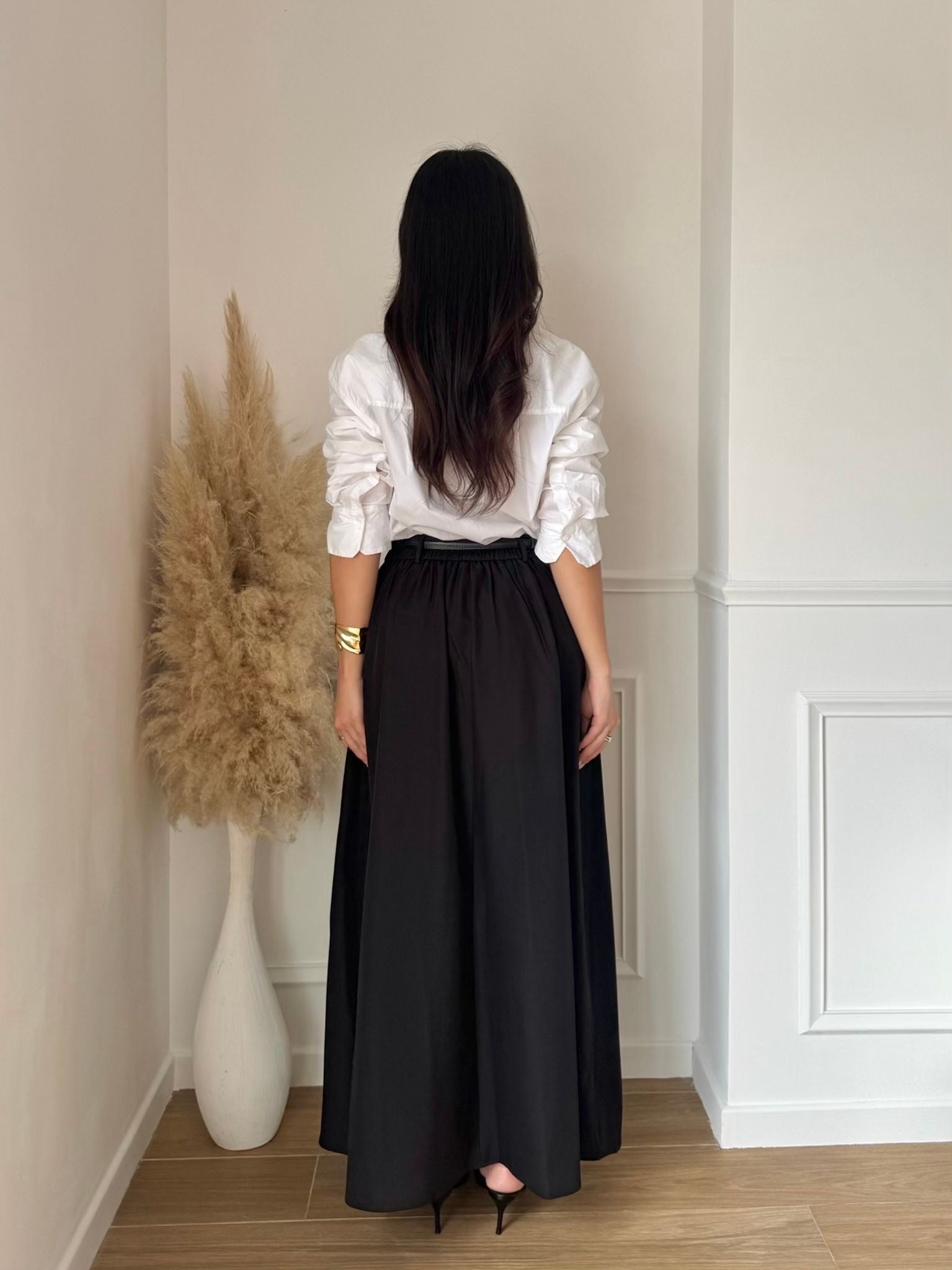 Jupe longue noire élégante – taille haute fluide 100 cm