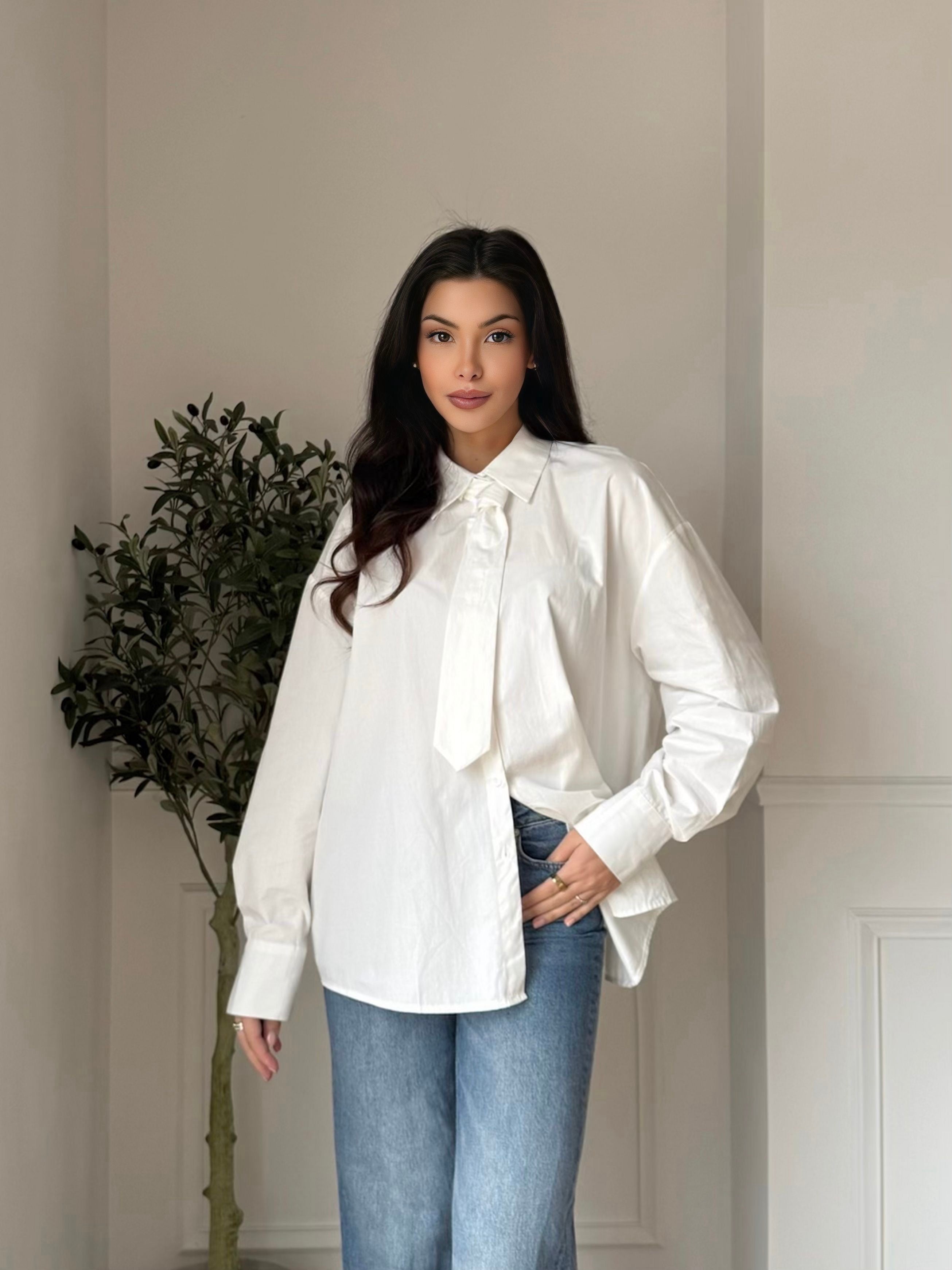 Chemise blanche coton cravate amovible col oversize chic élégant