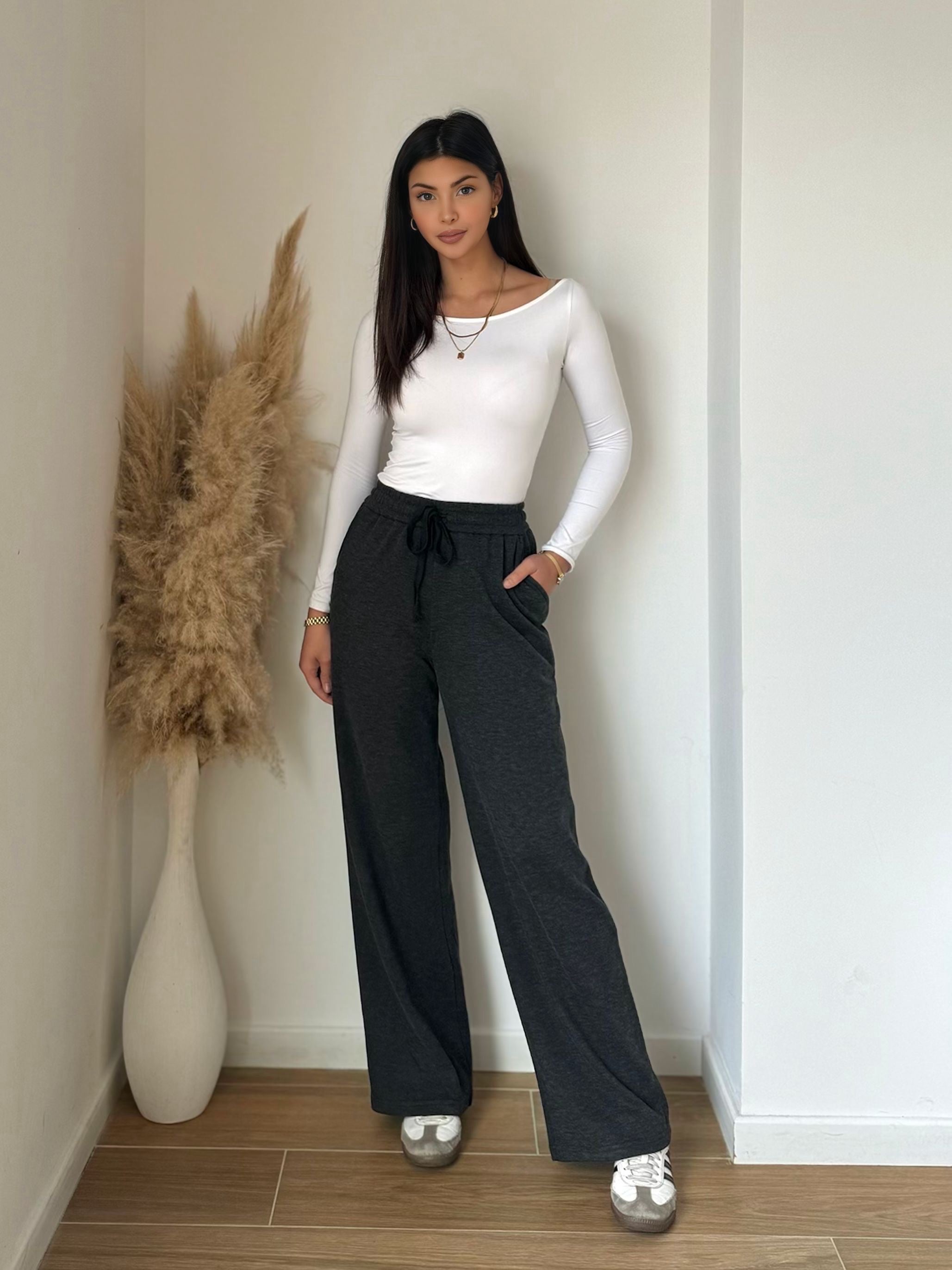 Pantalon large d’hiver noir – taille haute & ultra confortable