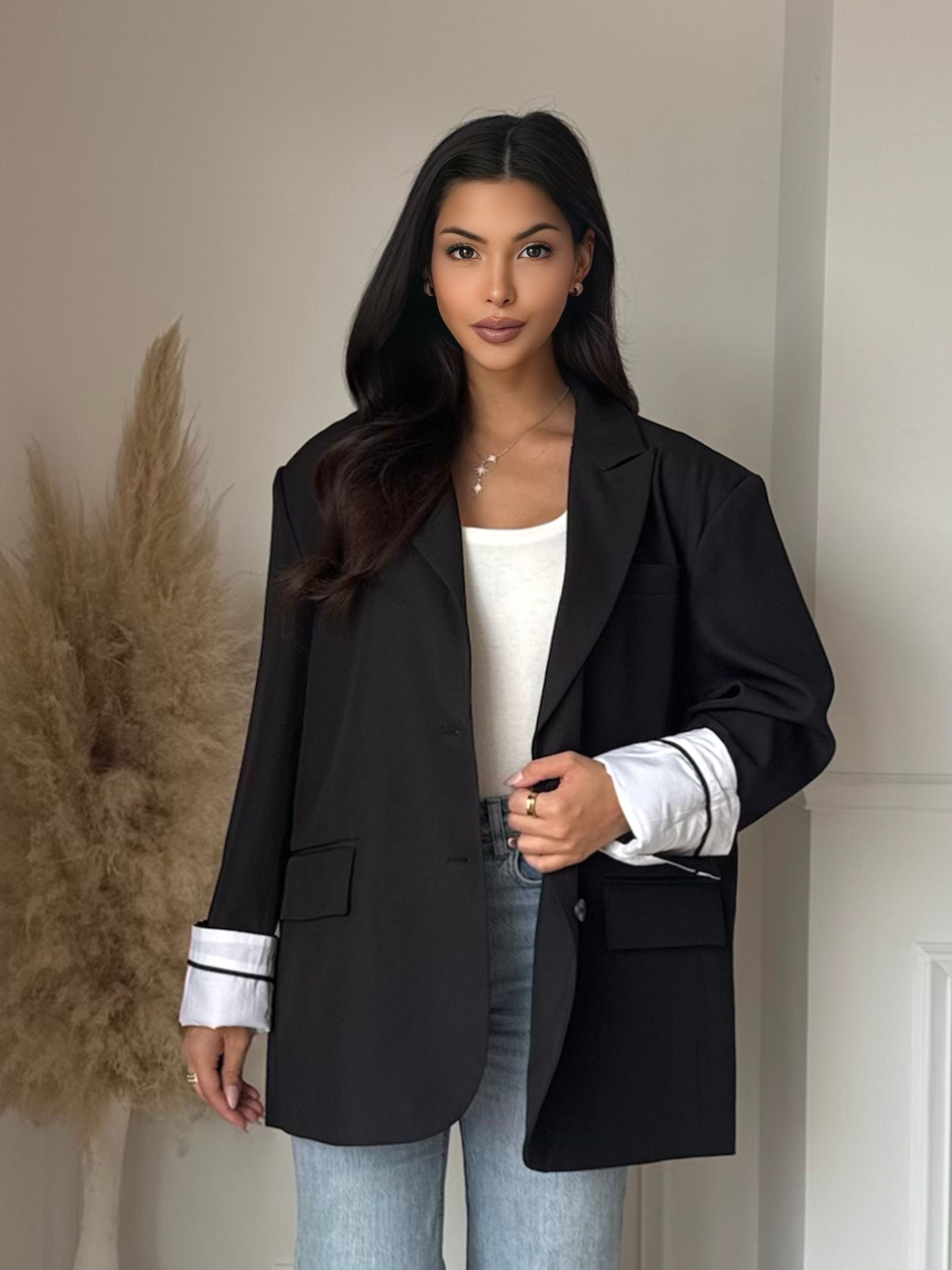 Blazer oversize manches retroussées – chic & tendance